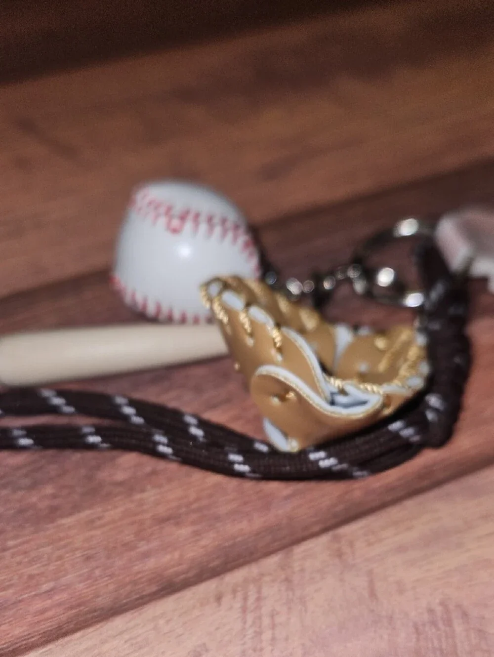 Baseball Keychain with Glove, Ball & Bat - Brown/White - Picture 3 of 8